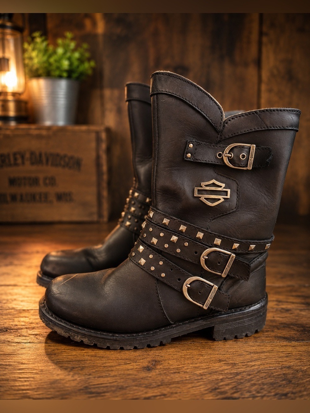 Harley-Davidson Women’s Leather Studded Motorcycle Boots • Size 9M • Biker Punk